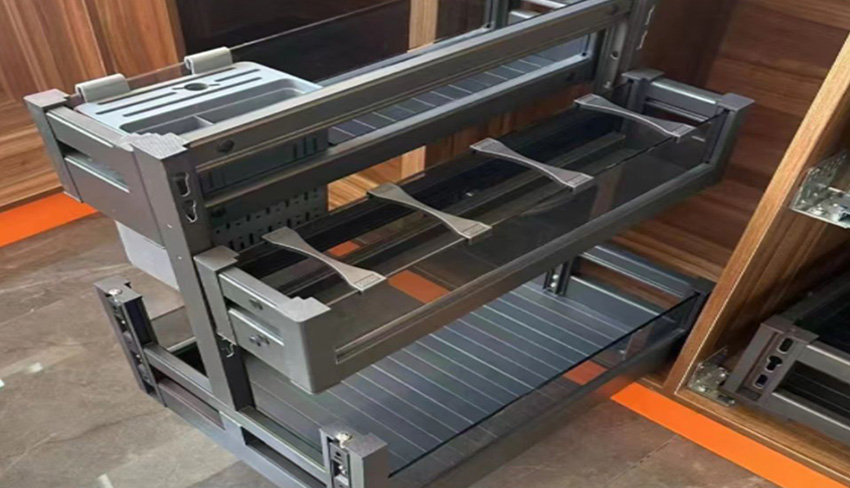 Multifunctional Pull Out