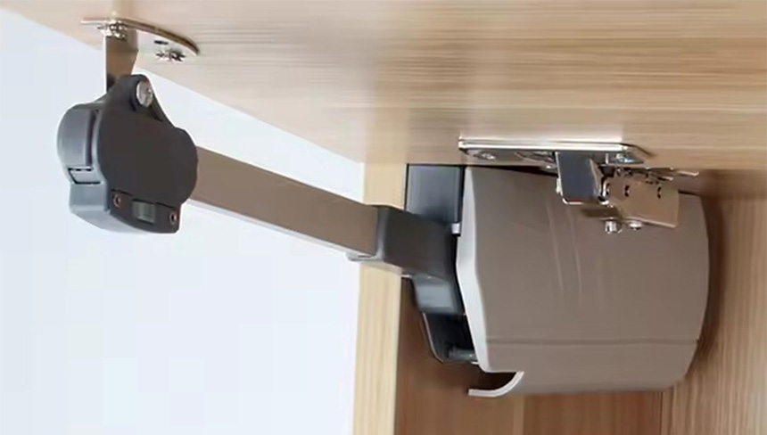 Single Door Lifter Lift - Up