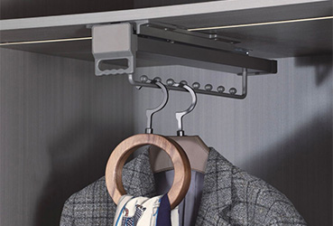 Luxurious Wardrobe Storage System
