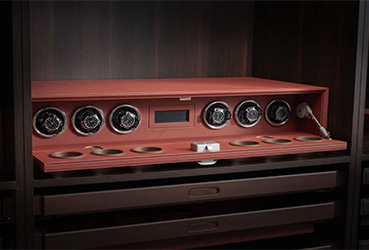 Luxurious Wardrobe Storage System